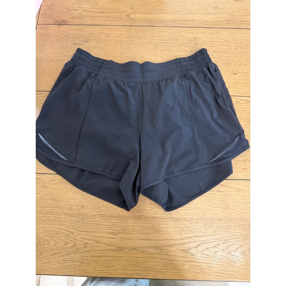 Lululemon Hotty Hot Lined Shorts Black Size 12